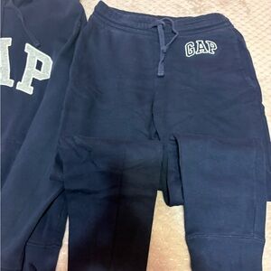 GAP Men’s Navy Jogger Pants